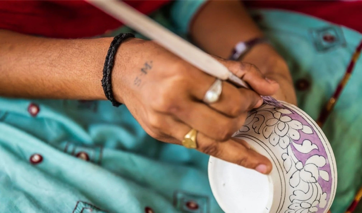 Discovering the Beauty and Versatility of Jaipur Blue Pottery