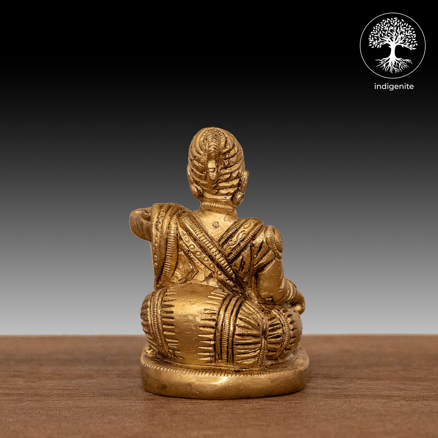Sitting Chhatrapati Shivaji Maharaj - Brass Statue