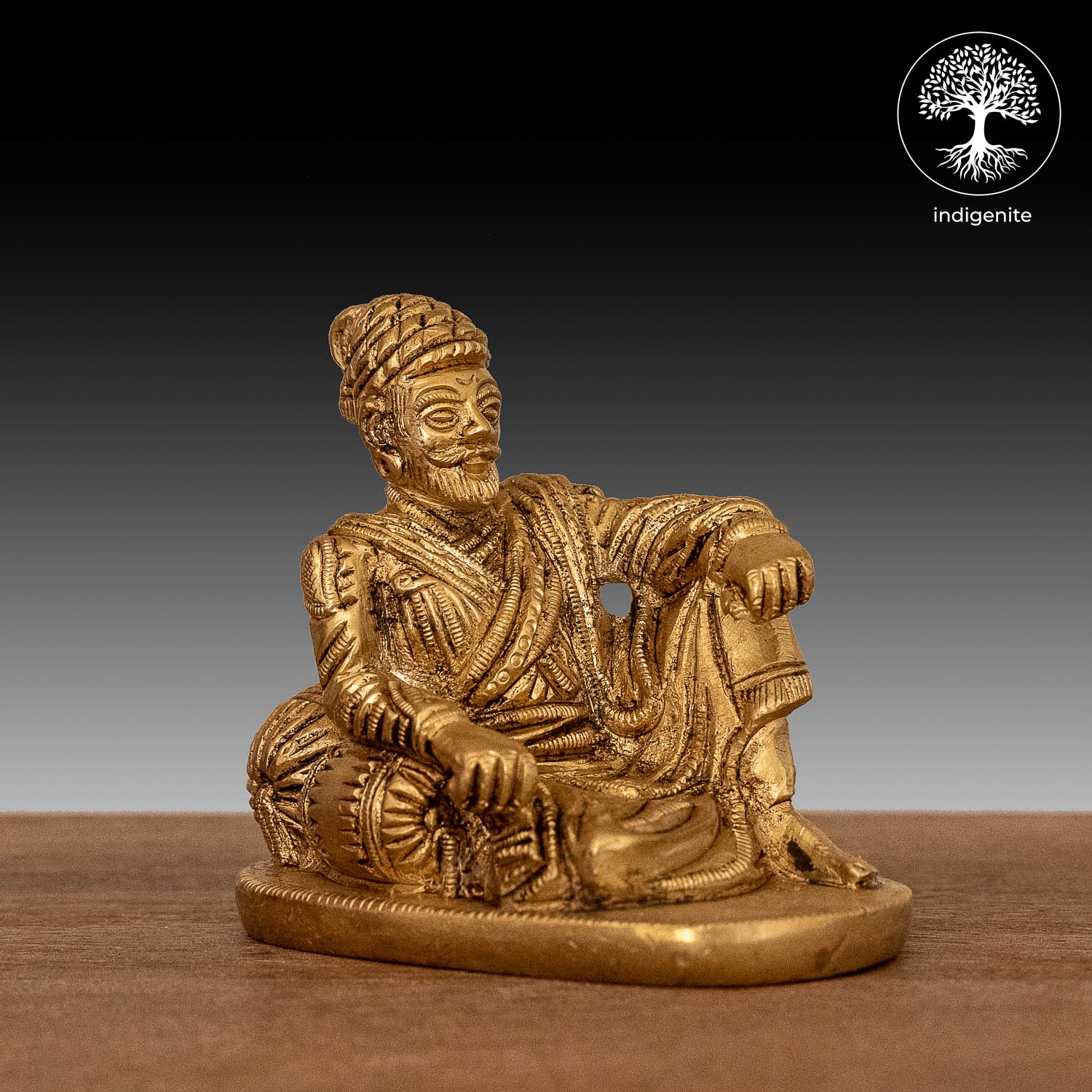 Sitting Chhatrapati Shivaji Maharaj - Brass Statue